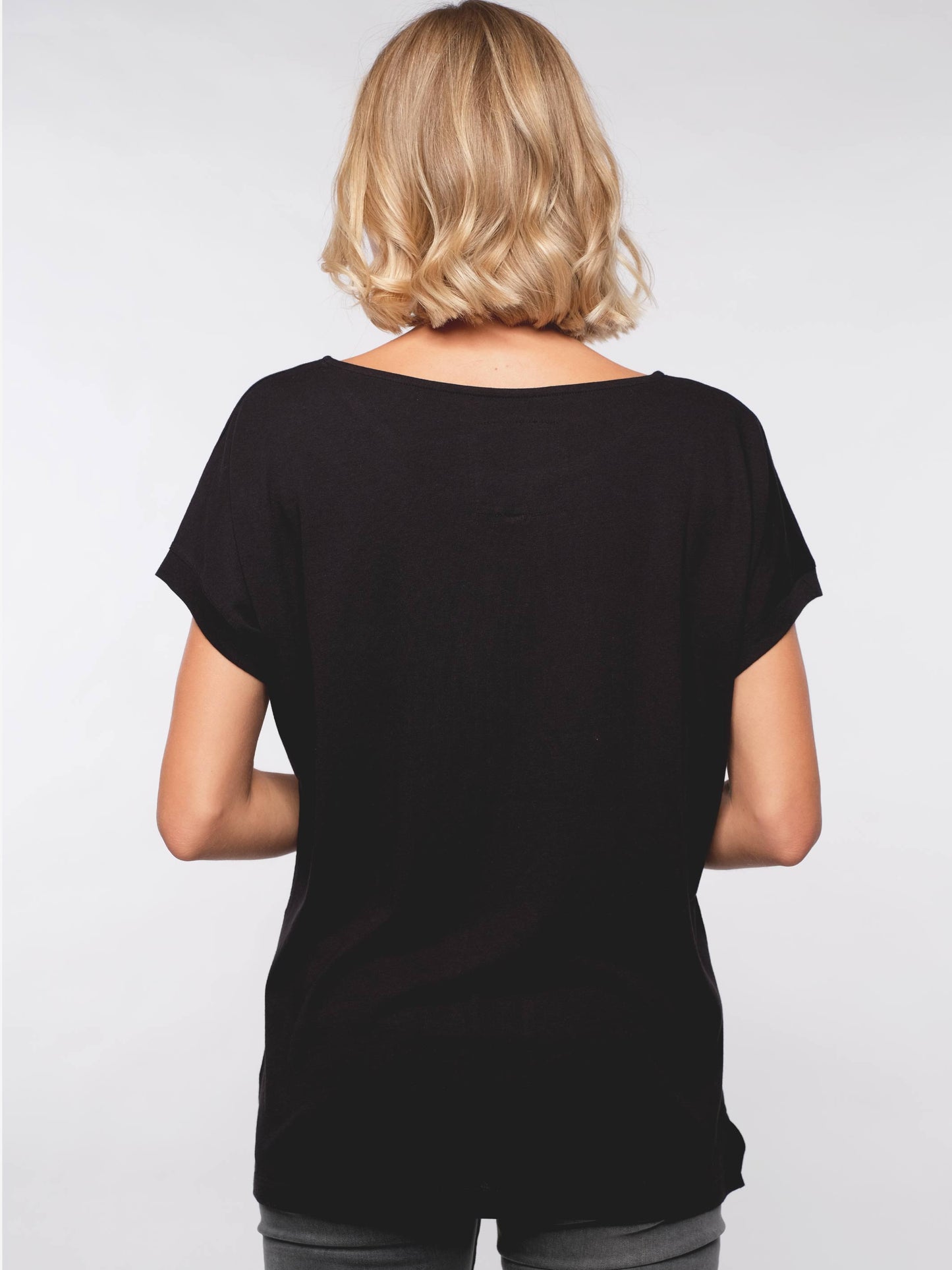 Damen T-Shirt WILDLEBEN ZÄHLT (schwarz)