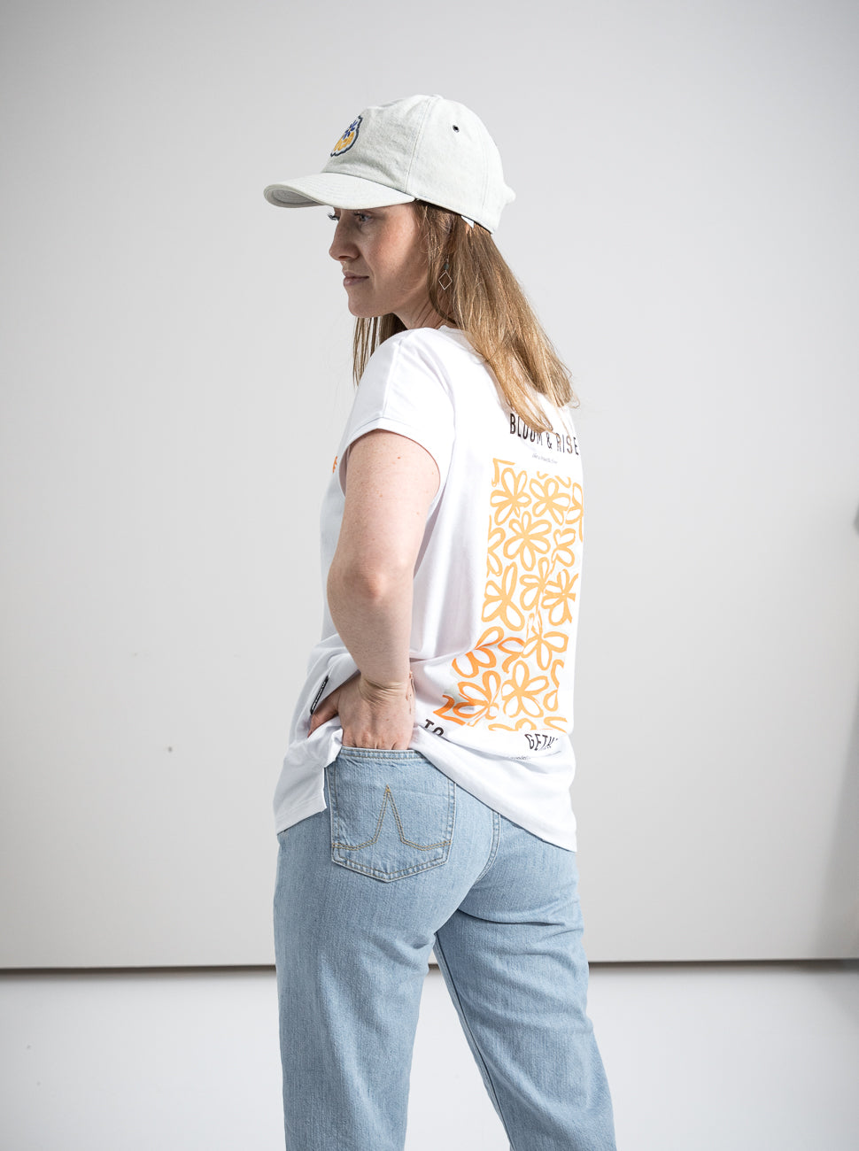Damen T-Shirt BLUMEN (weiß)