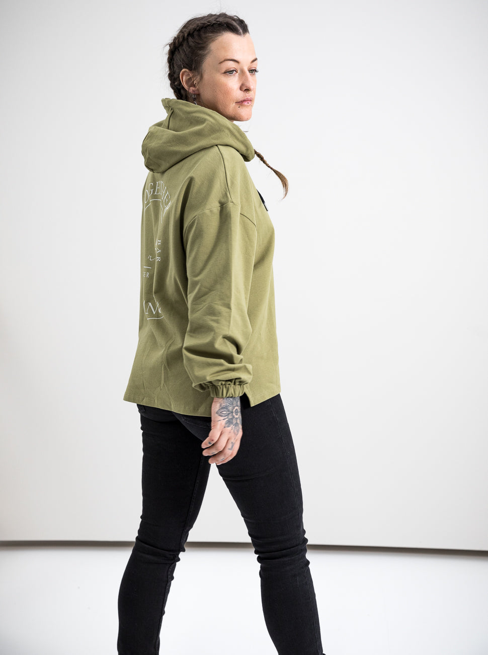 Damen Hoodie ERDBÄR X WORLDCHANGER (olivgrün)