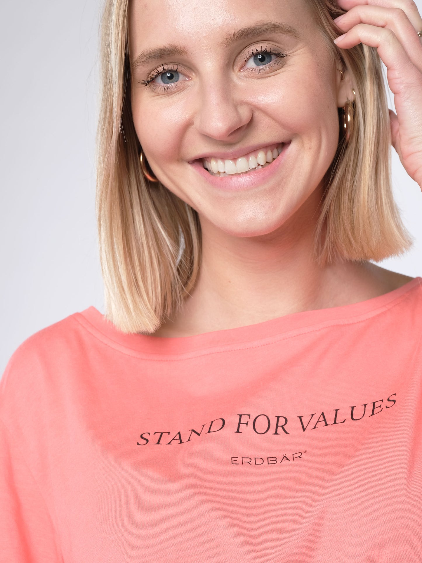Damen T-Shirt FÜR WERTE STEHEN (pfirsich)