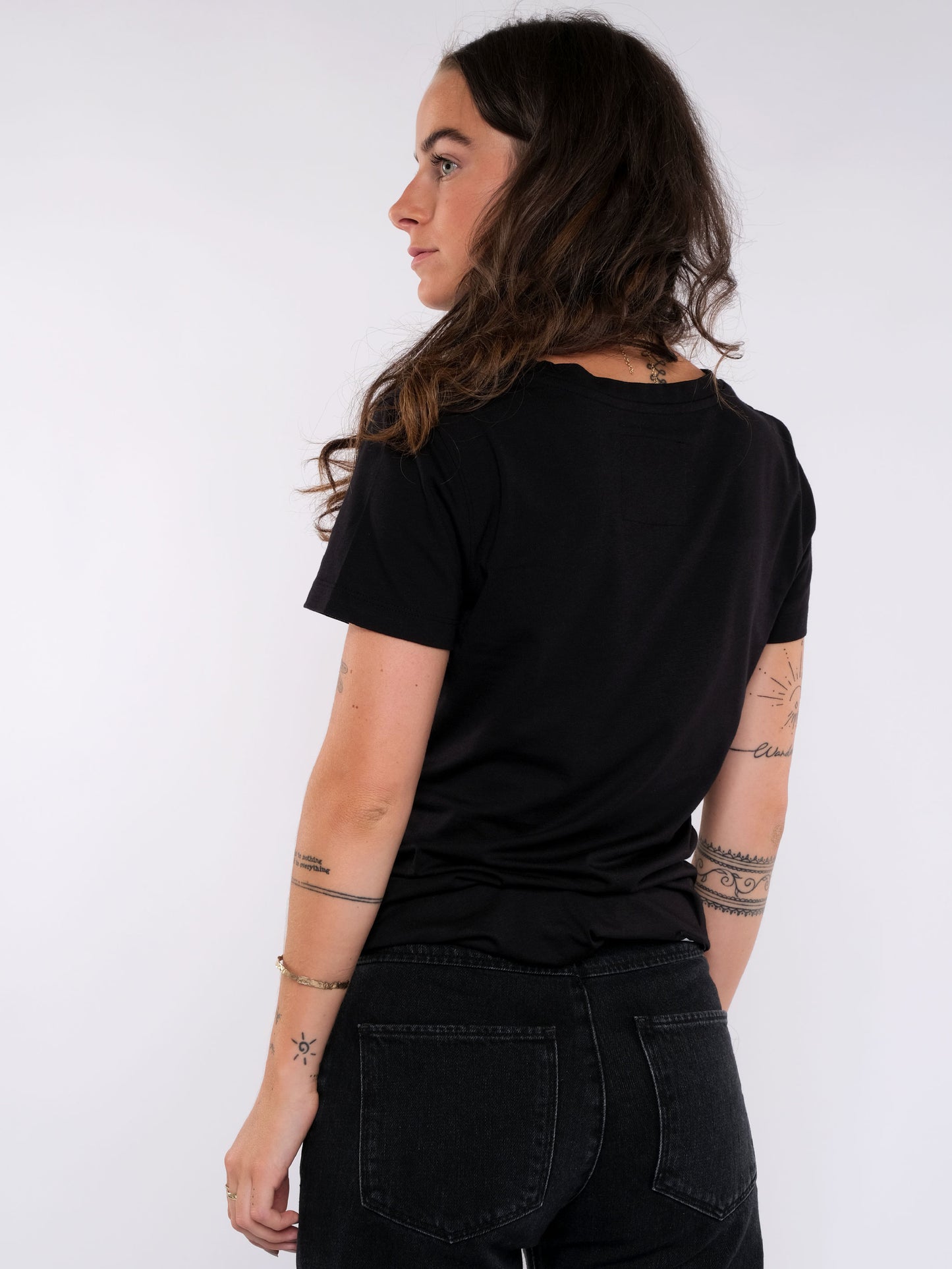 Damen T-Shirt ERDBÄR #WORLDCHANGER (schwarz)