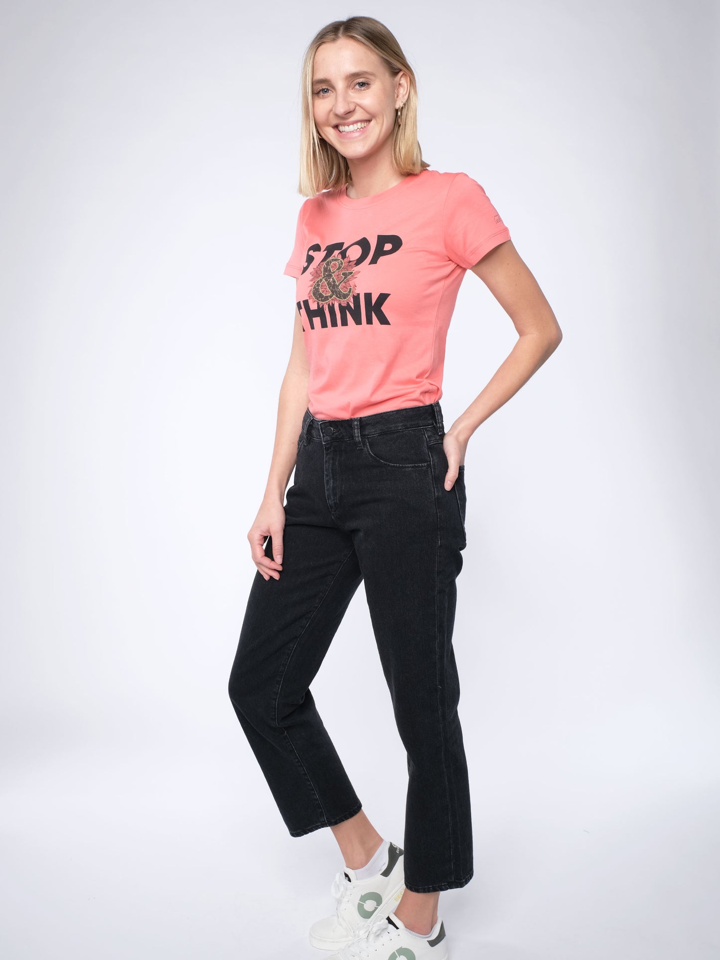 Damen T-Shirt STOPPEN & DENKEN (pfirsich)