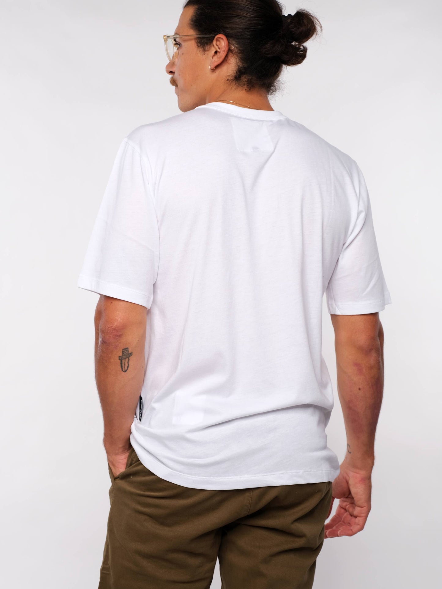 Herren T-Shirt LOGOBÄR (weiß)