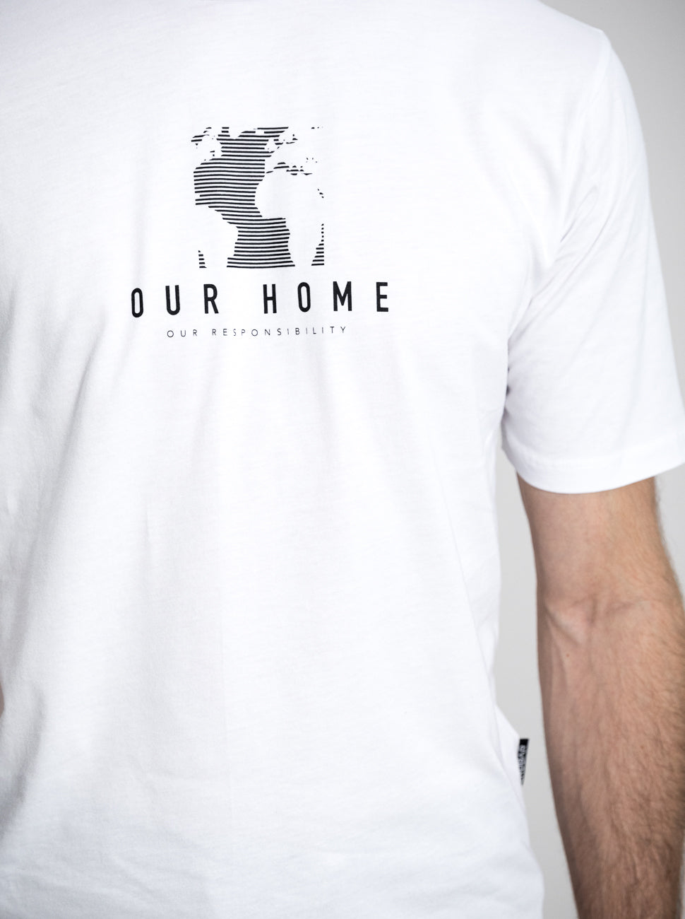 Herren T-Shirt UNSER ZUHAUSE (weiß)