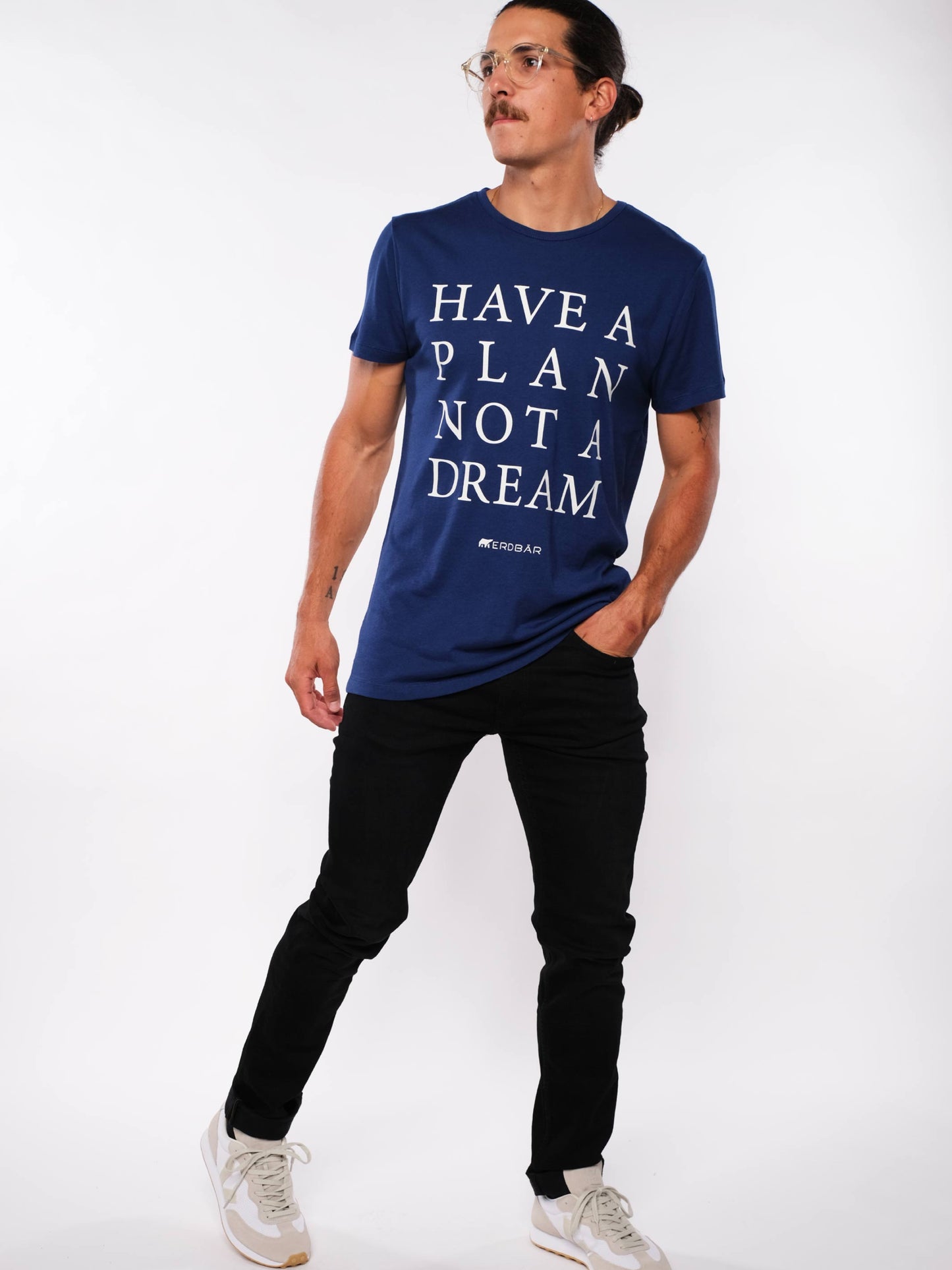 Herren T-Shirt HABE EINEN PLAN (dunkelblau)