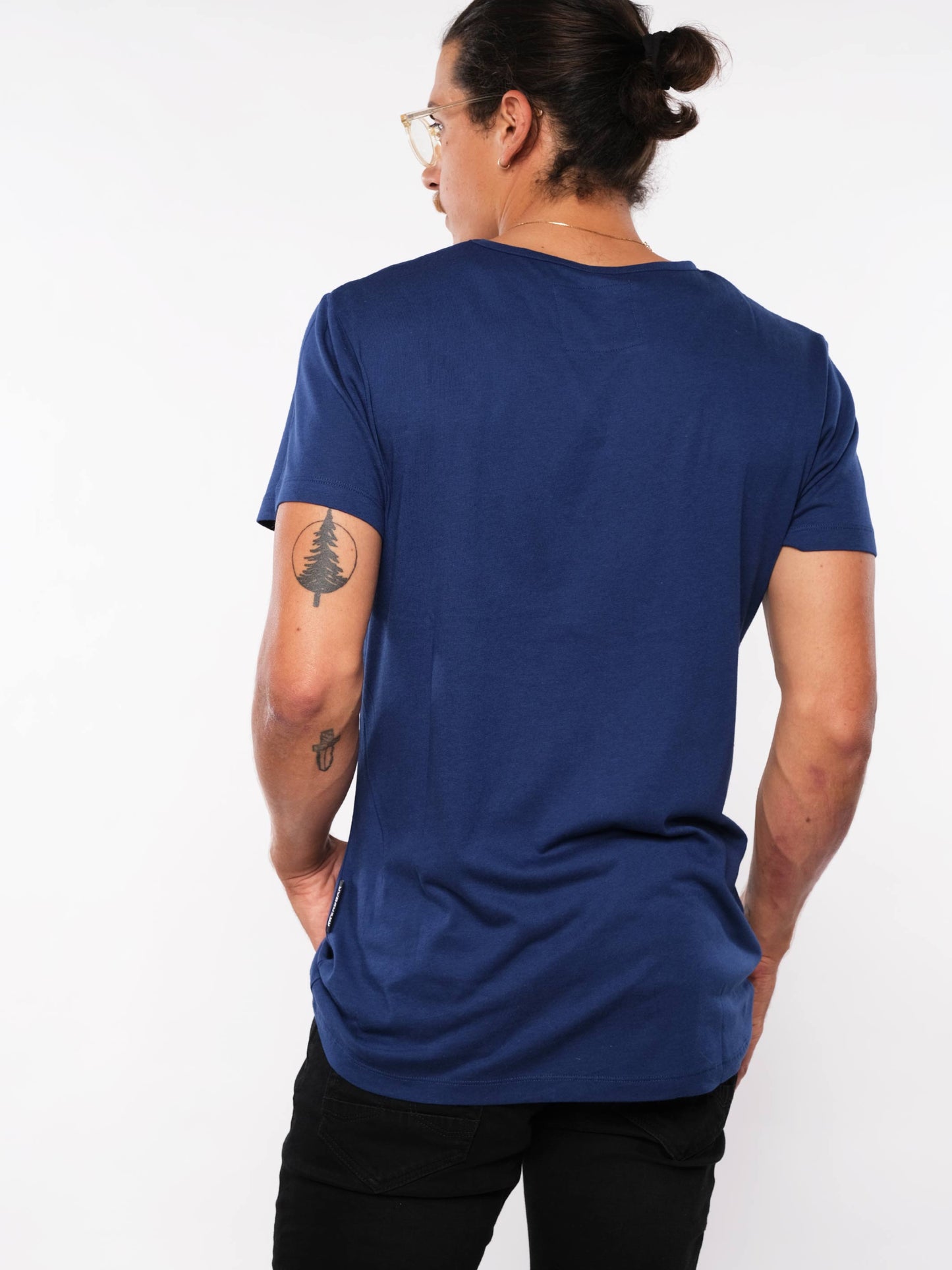 Herren T-Shirt HABE EINEN PLAN (dunkelblau)