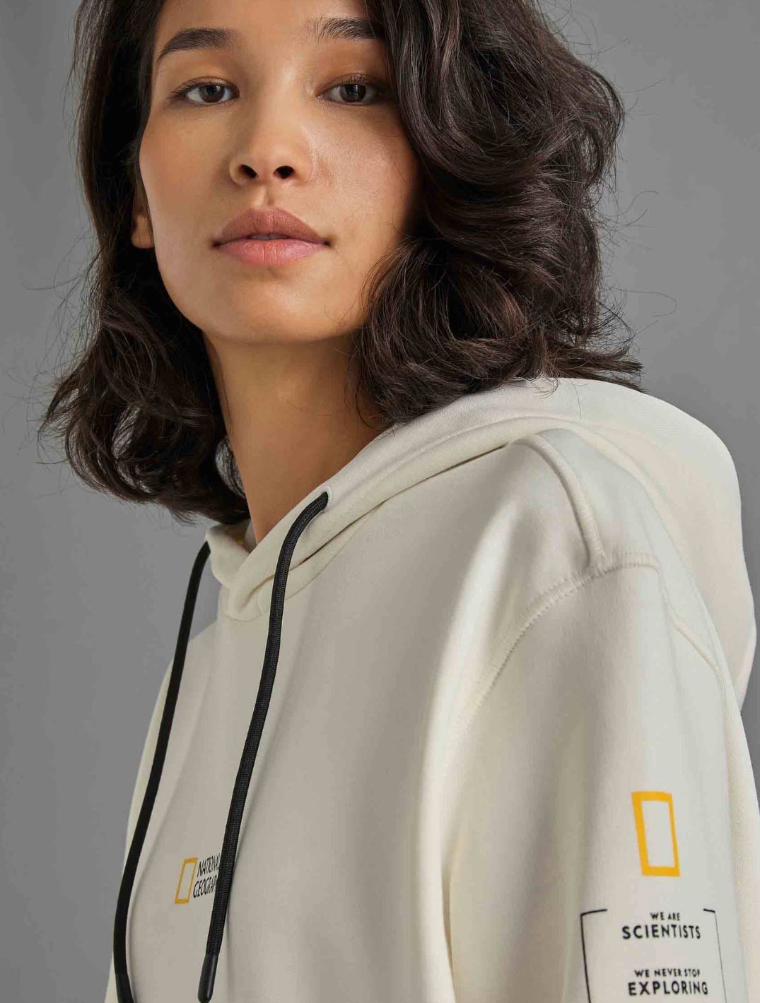 National Geographic Damen Sweater (sternen weiß)