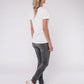Damen T-Shirt KEIN GIFT (weiß)