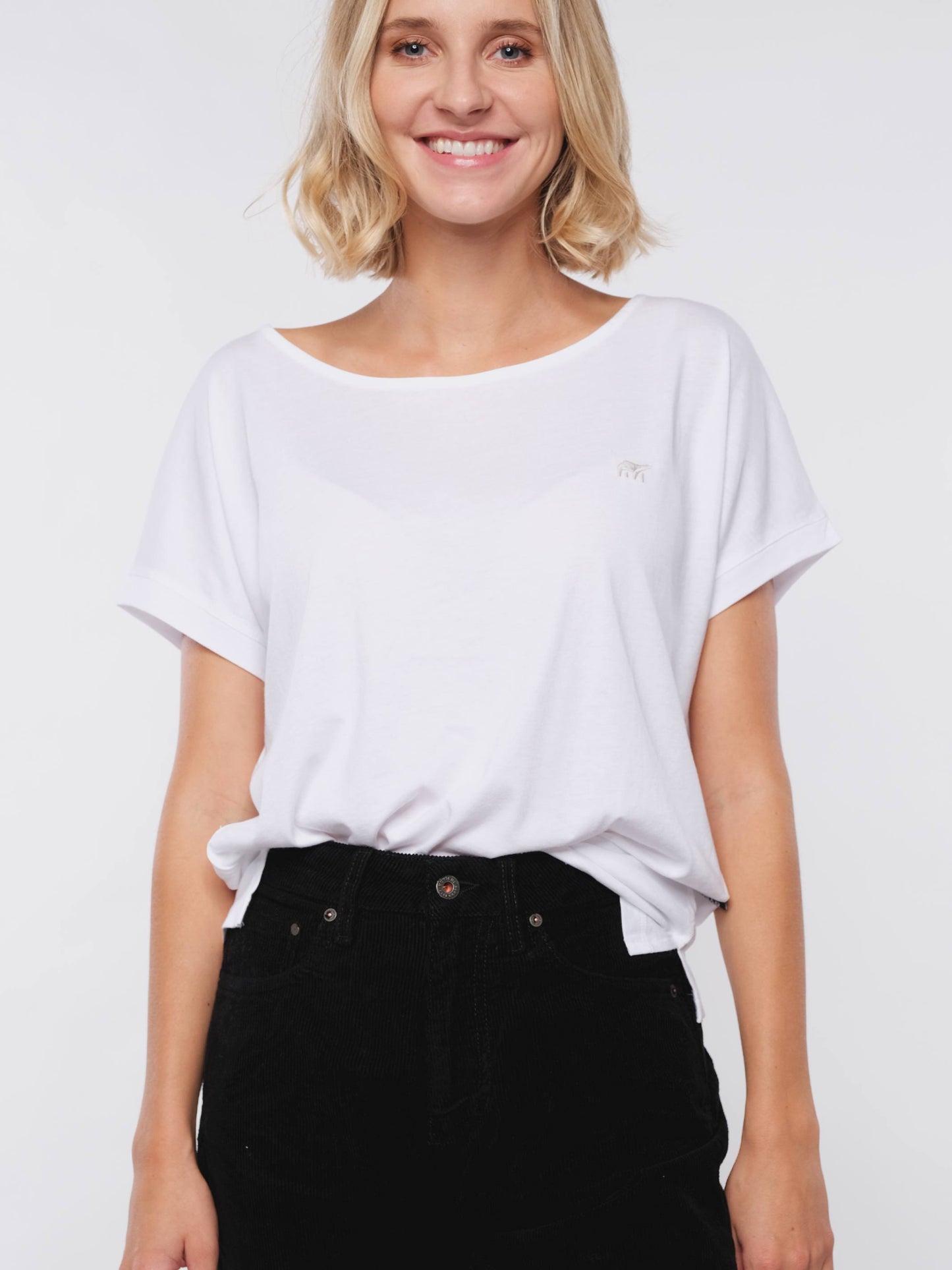 Damen T-Shirt LOGOBÄR (weiß)