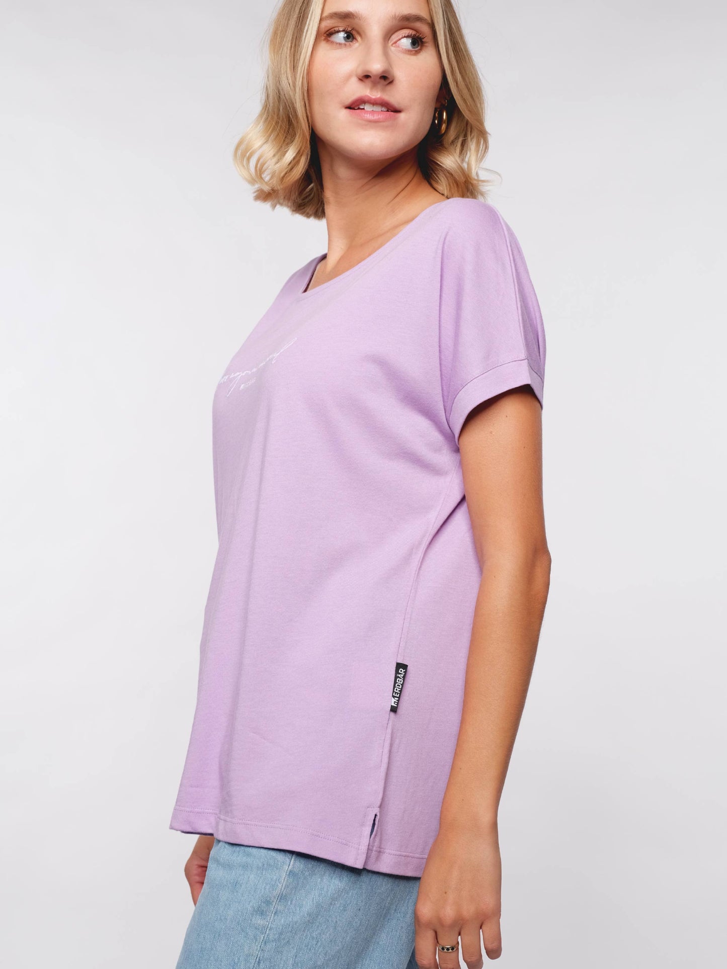 Damen T-Shirt WENIGER EGO MEHR SEELE (lavendel)