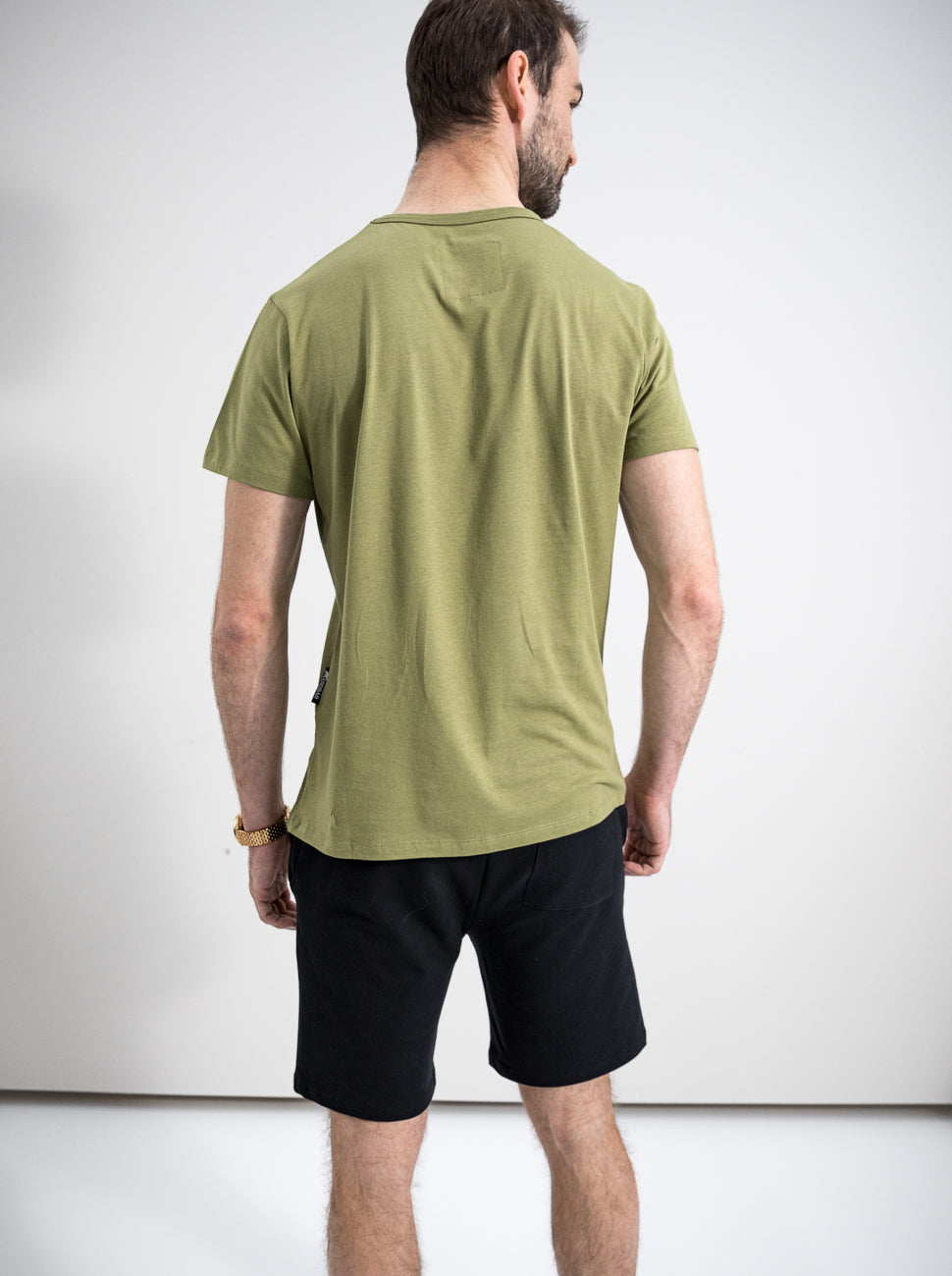 Herren T-Shirt BESTÄRKE ANDERE (olivgrün)