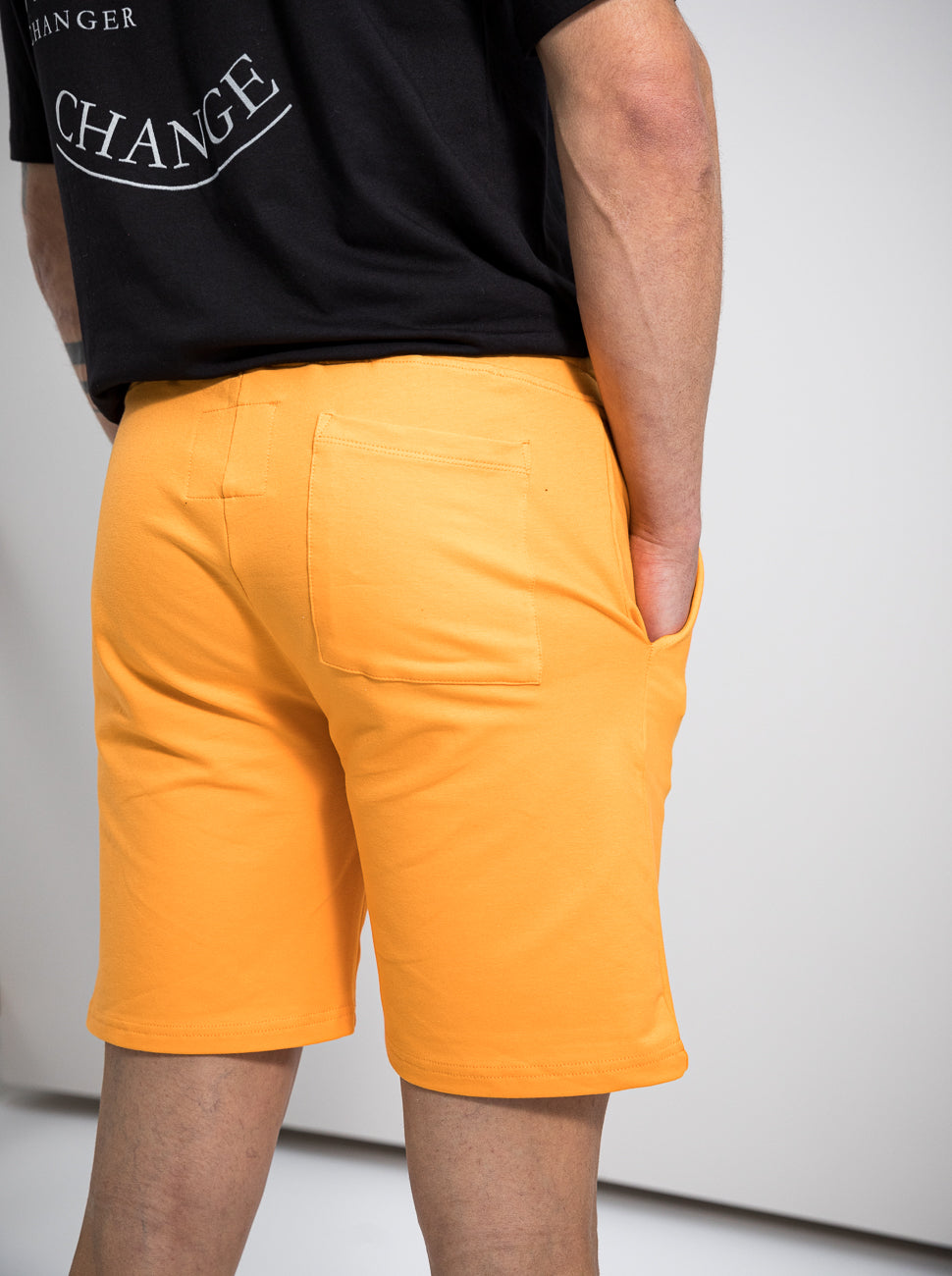 Herren kurze sportliche Hose (orange)